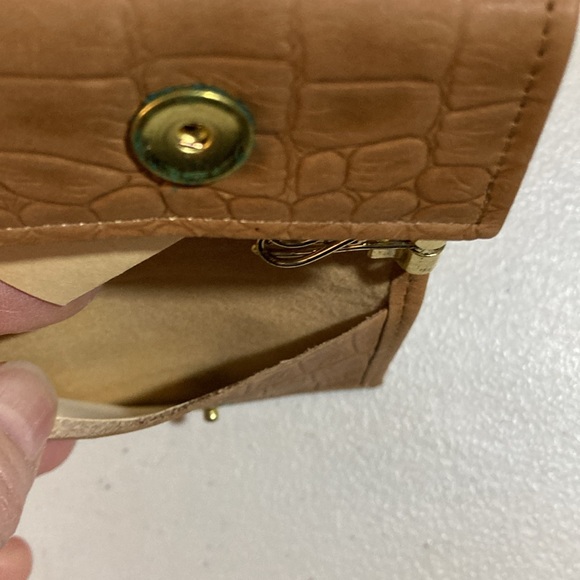 Buxton key holder, NWT - Picture 5 of 7